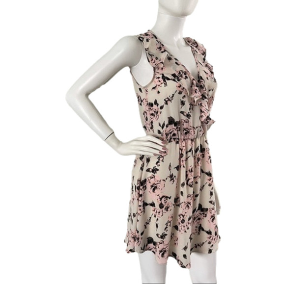 Like New Retail $159 Lush Dress Pink & Cream Floral With Ruffles Lightweight - Picture 3 of 7